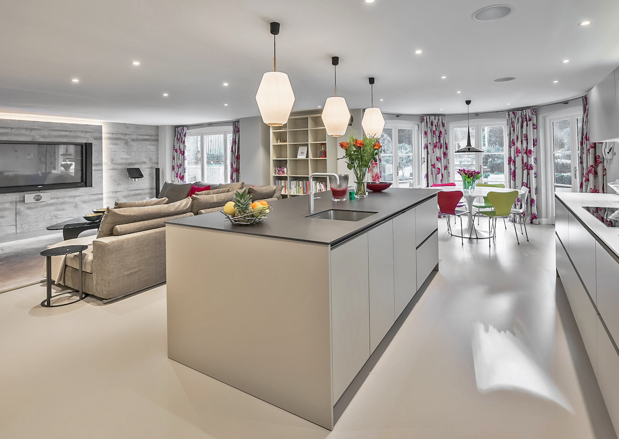 Sphere8 poured floor in a south London house by Paul Warren Design Sphere8 poured floor in a south London house by Paul Warren Design